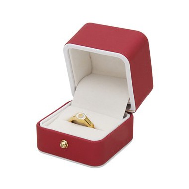 Abielusõrmuste karp